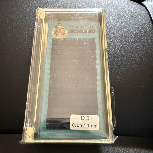 Black Cat Lashes DD 0.05 10MM - Picture 2 of 4
